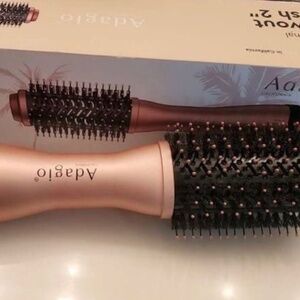 New Blowout Brush